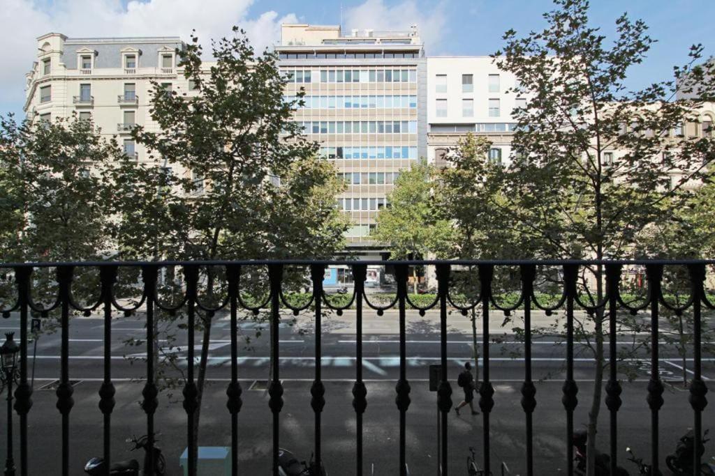 Paseo De Gracia Gran Via De Les Corts Catalanes Appartamento Barcellona